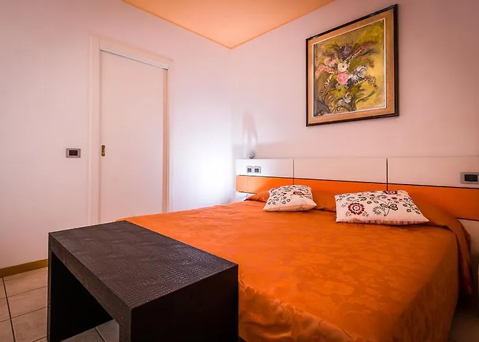 Alle Due Palme Отель 2*